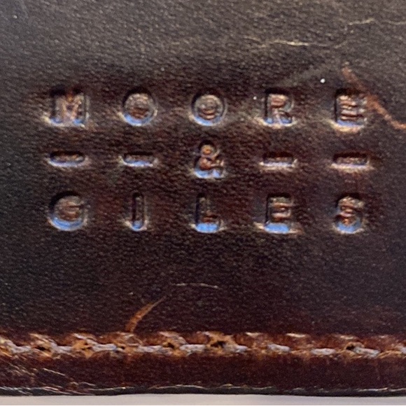 1 Brown Moore & Giles luggage tag THICK, STURDY LEATHER! Used Unisex Men Women’s - Picture 2 of 10